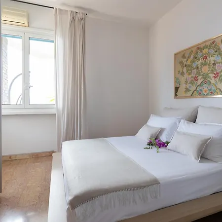 Casa Isola * بيرغيجي
