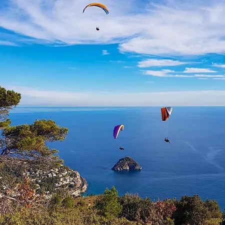 Casa Isola * Берджеджи